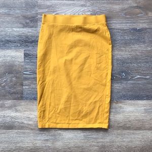 FOREVER 21 Yellow Pencil Skirt - size small